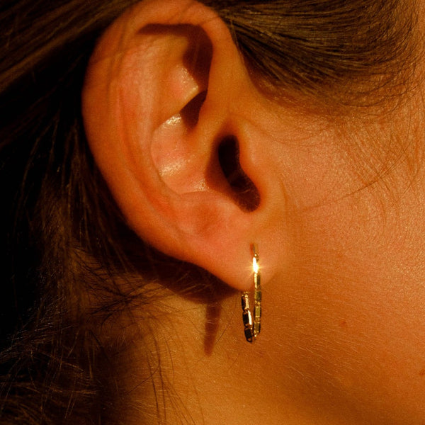 Orecchini in oro massiccio per donna | Glimmer Earring | Lil Milan